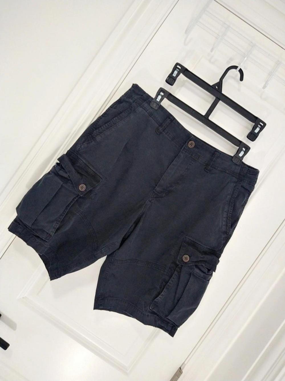 American Eagle Men's Dark Gray Cargo Shorts Size 33